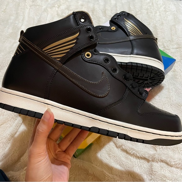 Nike Other - Nike dunk high pawn shop